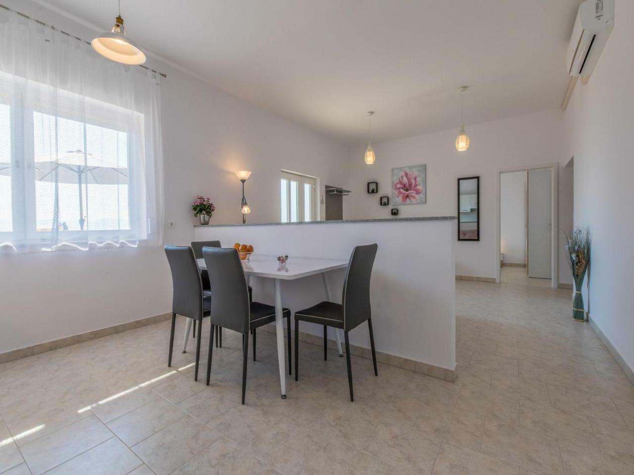 Apartment Duda 诺维·维诺多尔斯基 外观 照片